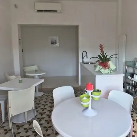 Domus Dotta Guest house