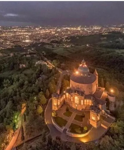 Gasthuis Domus Dotta Bologna