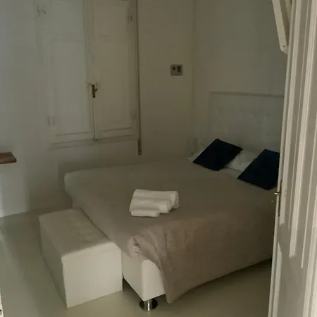 Konukevi Domus Dotta Bolonya