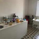 Domus Dotta ゲストハウス 4*